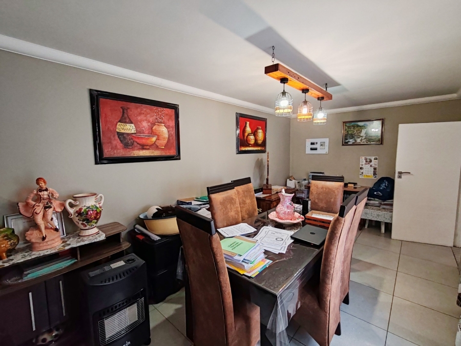 3 Bedroom Property for Sale in Grimbeeck Park North West